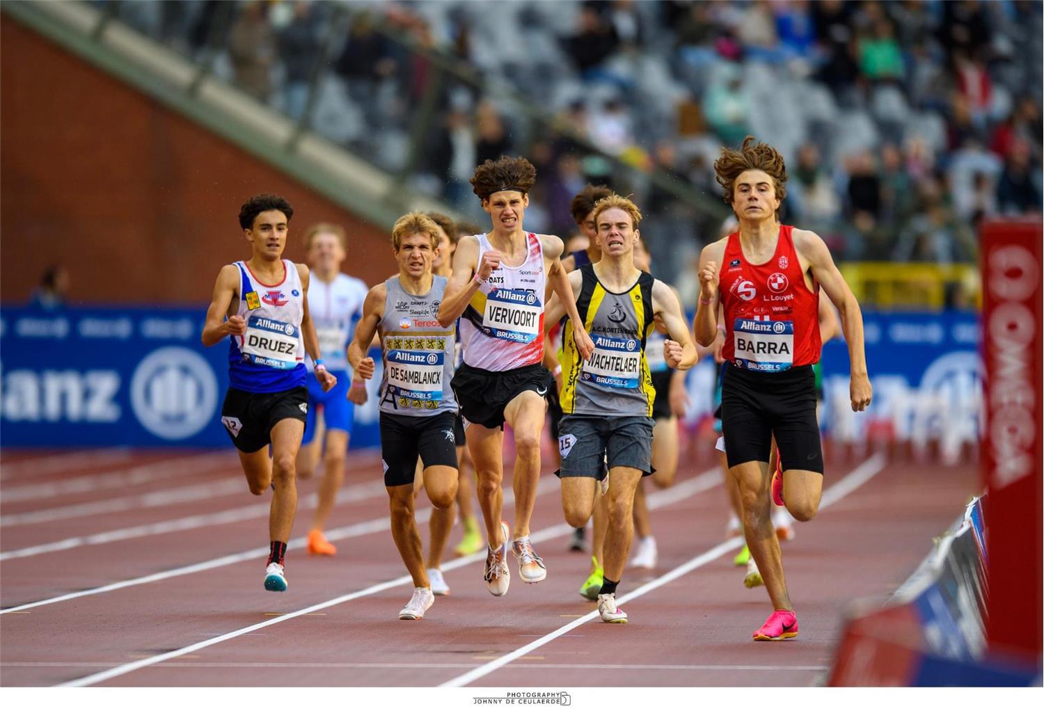 Victoire 1000m U18 Memorial van Damme Première partie